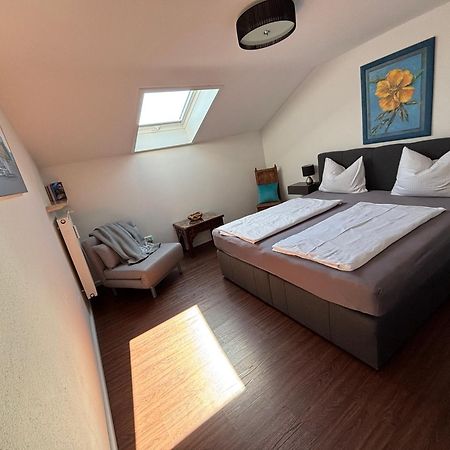 Ferienwohnung Baumgartner Chiemseeliebe 2Og Breitbrunn am Chiemsee Buitenkant foto
