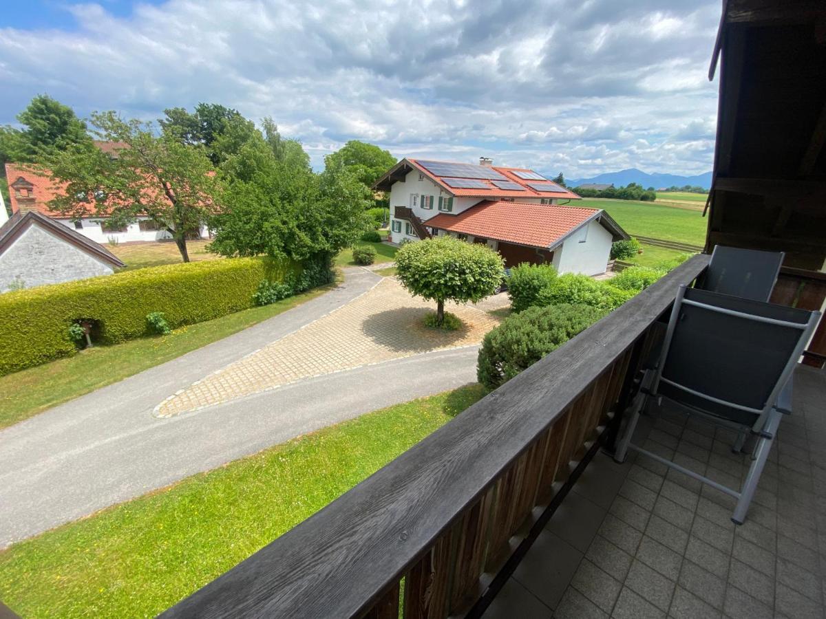 Ferienwohnung Baumgartner Chiemseeliebe 2Og Breitbrunn am Chiemsee Buitenkant foto